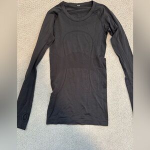 Lululemon Black Long Sleeve Swifty Tech